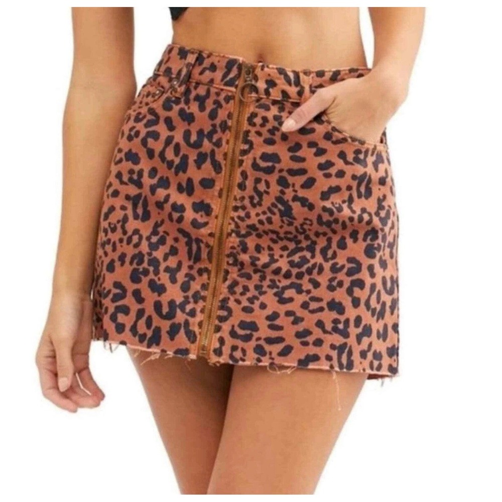 Free‎ People Zip It Up Mini A-Line Denim Skirt Women Sz 28 Leopard Full Zip